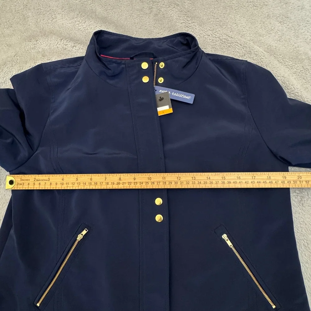 Crown‎ & Ivy NWT Women's Light Jacket Size Small Water Resistant Full Zip
